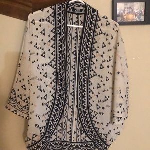 Ecote Geo Print Kimono